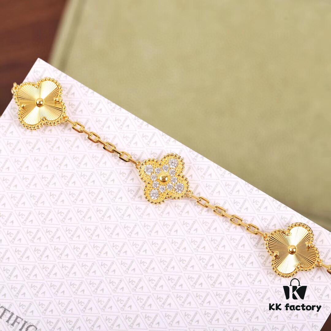 VCA Gold Stripe Four-Leaf Clover Bracelet