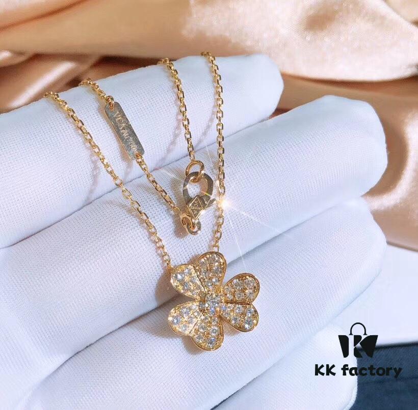 VCA Van Cleef & Arpels Frivole Series Micro-Pave Three-Leaf Clover Necklace and Bracelet, Stunning Design, Popular Among Influencers, Classic, Timeless, Elegant and Minimalist, 925 Sterling Silver with High-Cut Diamonds, A Must-Have for Every Woman, Exquisite Craftsmanship, Premium Quality