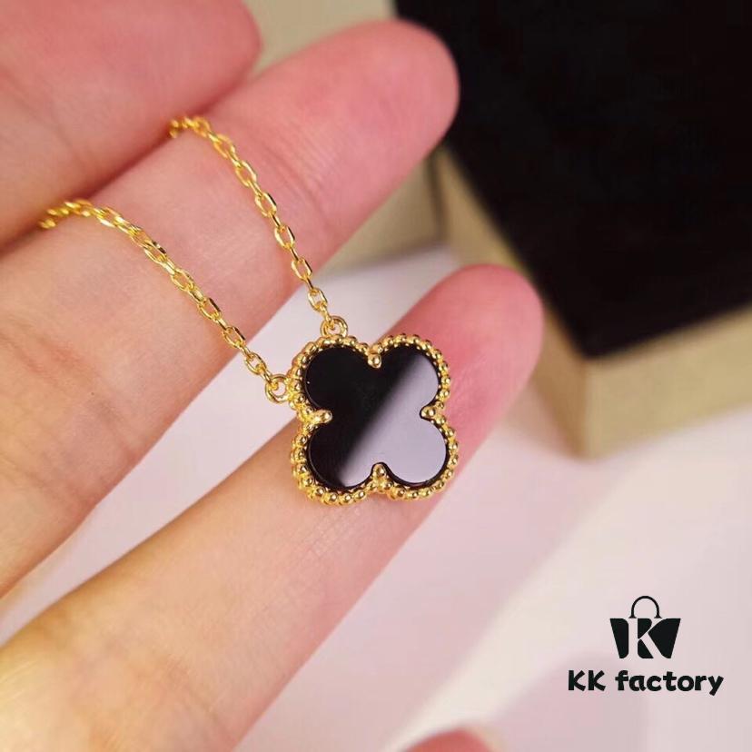 Apocalypse Version, Direct PK 18K Gold Clover Medium Necklace