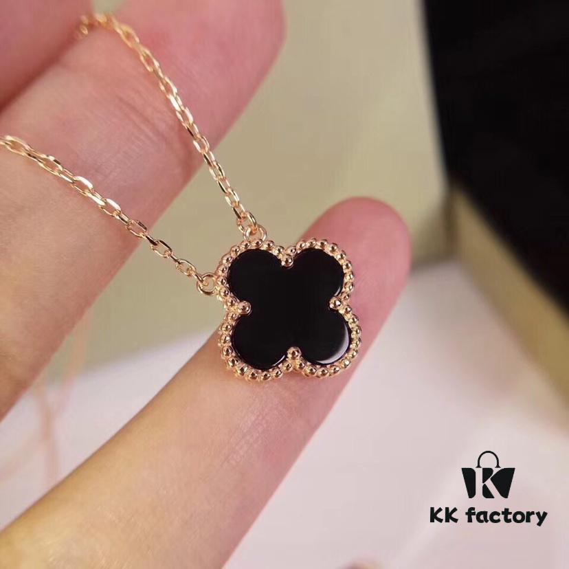 Apocalypse Version, Direct PK 18K Gold Clover Medium Necklace