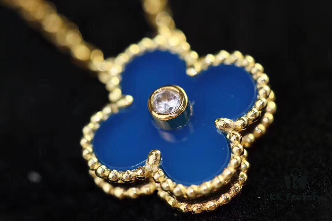 Vca Van Cleef & Arpels 2019 Christmas Limited Edition Blue Ceramic Diamond-Paved Clover Necklace