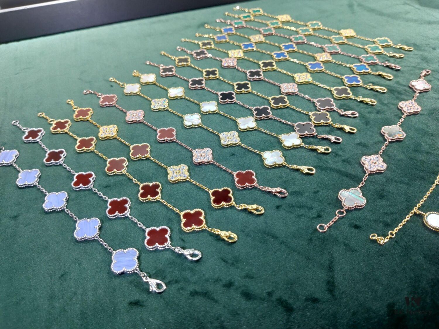 Van Cleef & Arpels VCA Five-Flower Bracelet, Authentic Design! The four-leaf mother-of-pearl motif features smooth, elegant lines with hand-polished small beads for a full, three-dimensional appearance. Custom lobster clasp with exclusive anti-counterfeit code—each bracelet carries a unique identification number, ensuring authenticity. Hand-engraved chain links, each with four faceted surfaces, showcase impeccable craftsmanship and refined elegance. Beautiful when worn alone or layered.