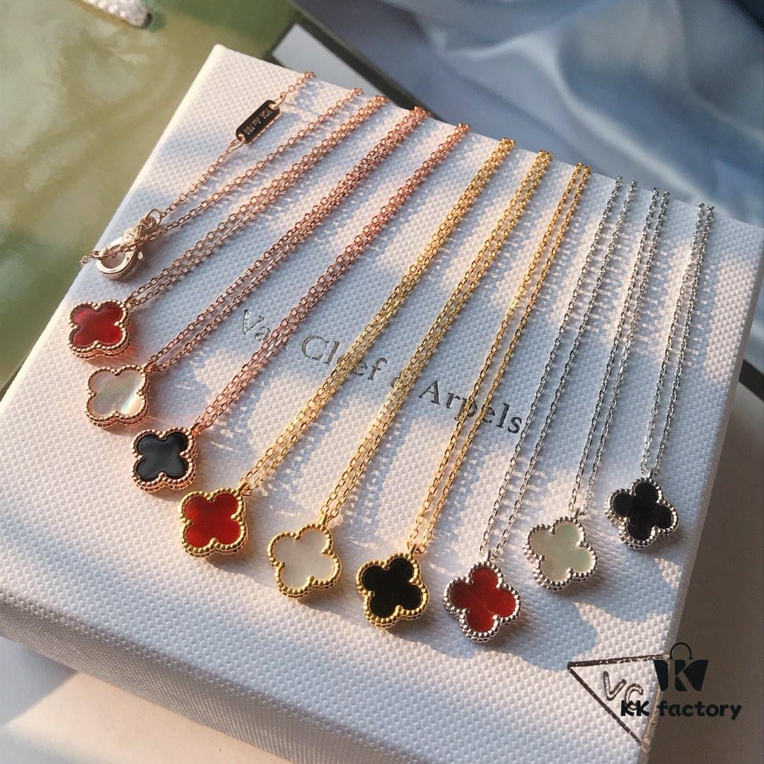 VCA Van Cleef & Arpels Alhambra Clover Necklace 🌸 1.0cm Mini Clover, Timeless Classic! Buling Buling ✨✨ Original Mold Design with Boutique Diamond-Cut Clasp 👏🏻 Exquisitely Crafted in Sterling Silver Plated with 18K Rose Gold / Yellow Gold / White Gold – Premium Workmanship with Real Black Onyx / White Mother-of-Pearl / Red Agate Inlay