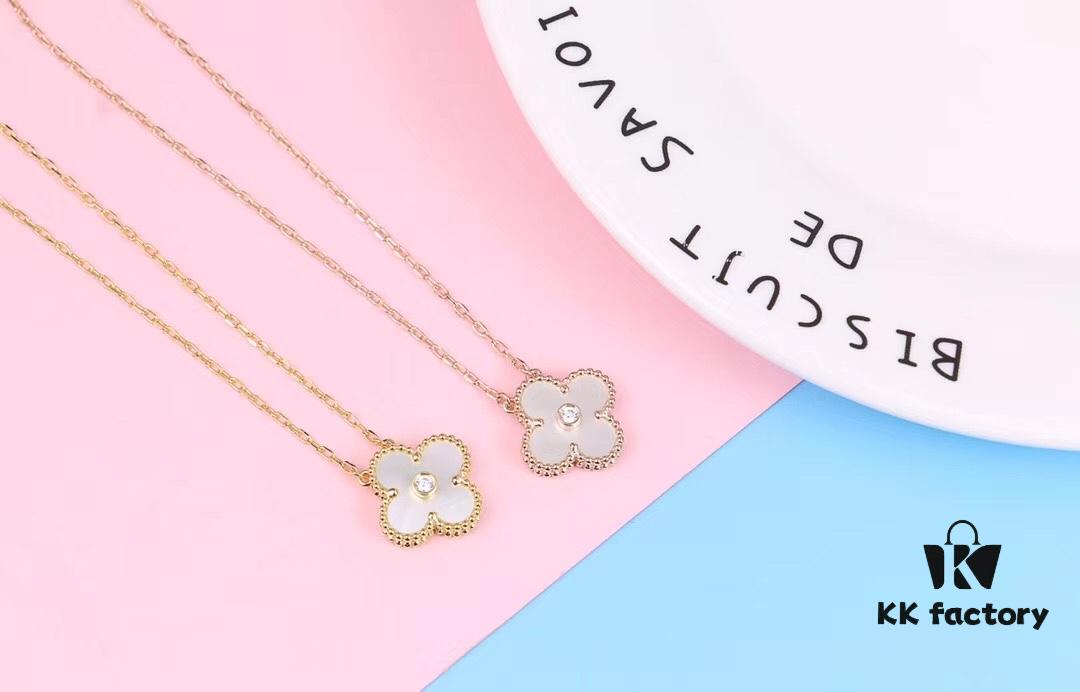 Authentic Purchase, High-Quality Clover Necklace with Zircon, 925 Silver Plated in K-Gold, Natural Stones