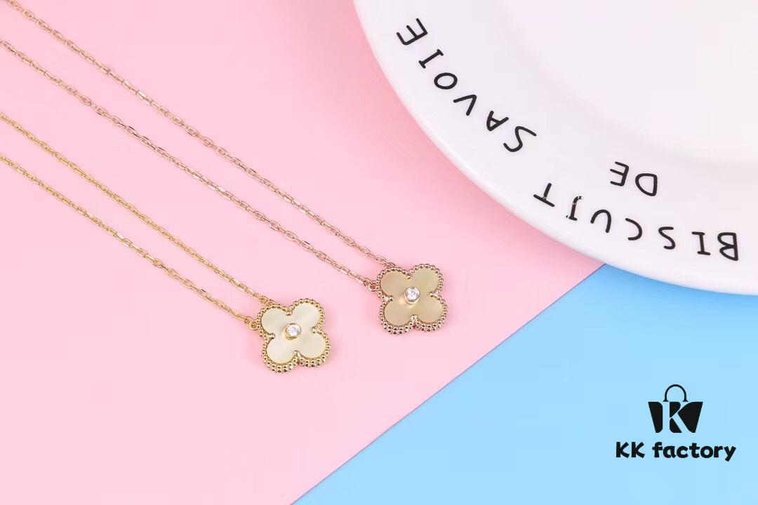 Authentic Purchase, High-Quality Clover Necklace with Zircon, 925 Silver Plated in K-Gold, Natural Stones