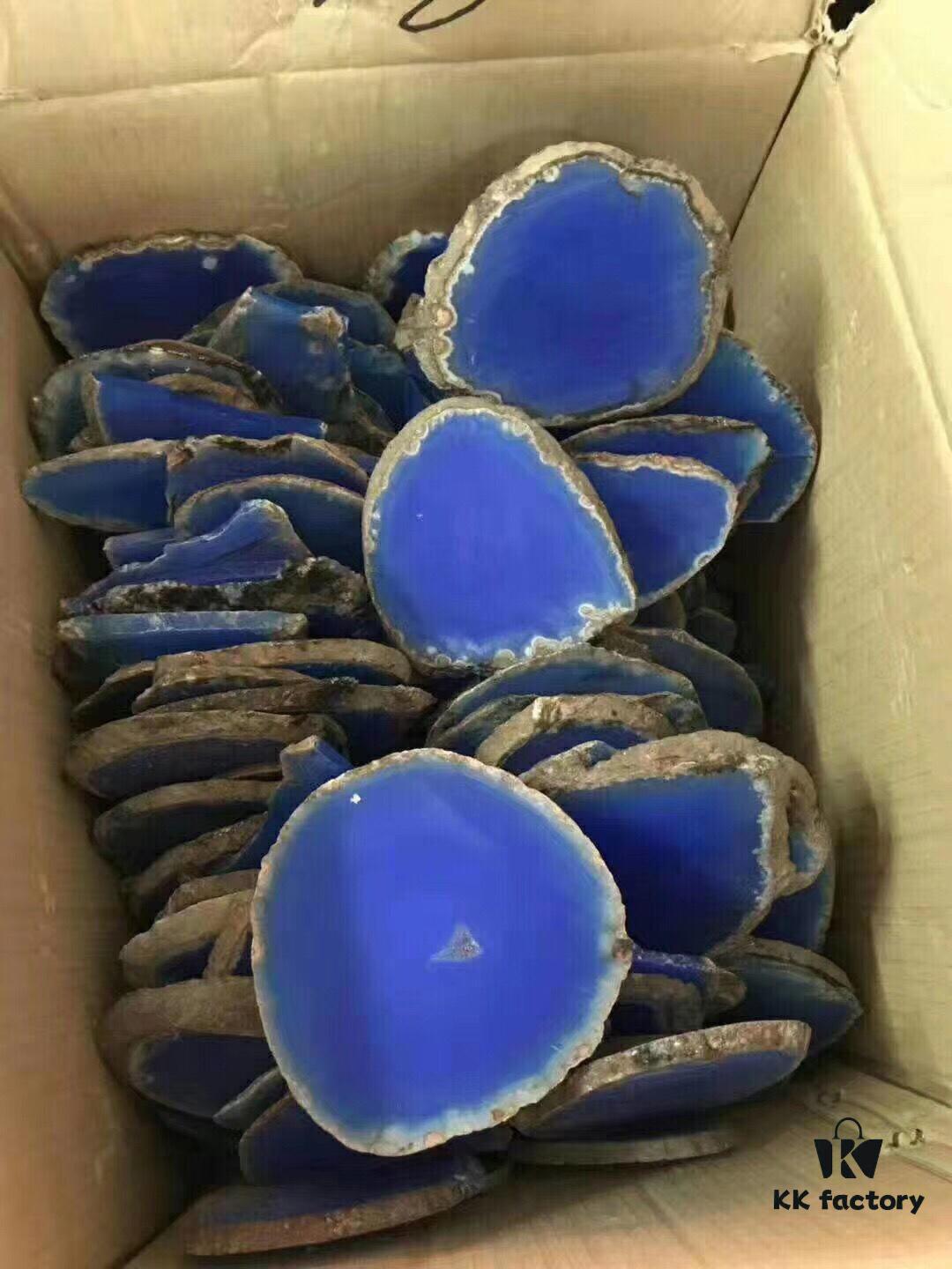 Van Cleef & Arpels 2019 Christmas Limited Edition in Pure White