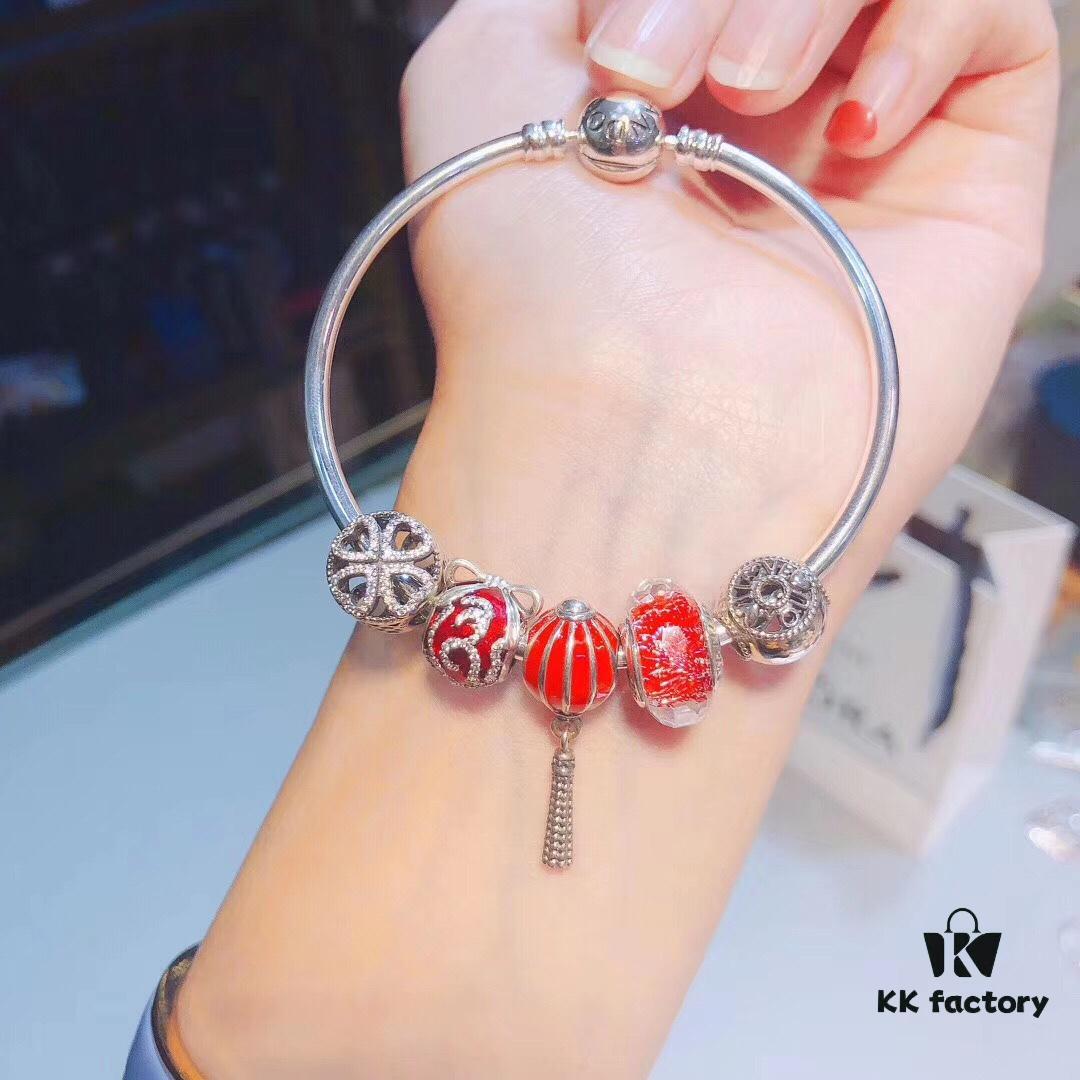 Pandora-Grade Silver Wire Red Lantern Lantern Pendant Set – New Arrival! ZP-Certified, Thai Imported S925 Sterling Silver with Sparkling Rhinestone Clover, Love Bead, Devil Fruit and Festive Lantern Charms