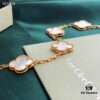 Van Cleef & Arpels VCA Four-Leaf Clover Five-Petal Bracelet, Highest Quality, Authentic Purchased Level! 925 Silver Plated with 18K Gold, Genuine Vacuum-Plated 18K Gold, Natural Mother-of-Pearl Inlay, Seamless Setting, Rhombus Clasp, Chain Length 16+1.5+1.5cm, Black Onyx, Red Agate, White Mother-of-Pearl, Complete K-Gold Style Packaging