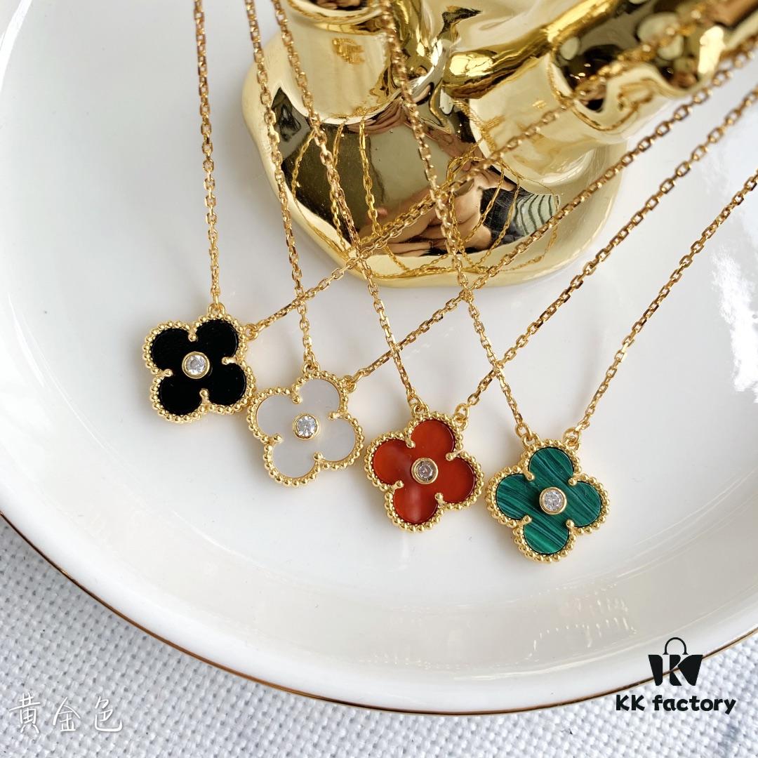 Christmas Gift 🎁 Van Cleef & Arpels Alhambra Clover Necklace with Natural Black Onyx, Red Jasper, Mother of Pearl, and Malachite in Rose Gold, Yellow Gold, and White Gold Plated 925 Sterling Silver