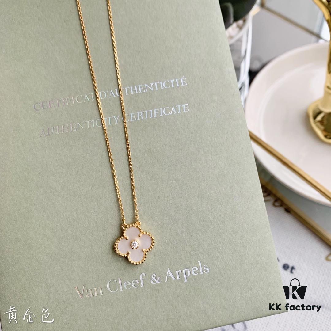 Christmas Gift 🎁 Van Cleef & Arpels Alhambra Clover Necklace with Natural Black Onyx, Red Jasper, Mother of Pearl, and Malachite in Rose Gold, Yellow Gold, and White Gold Plated 925 Sterling Silver