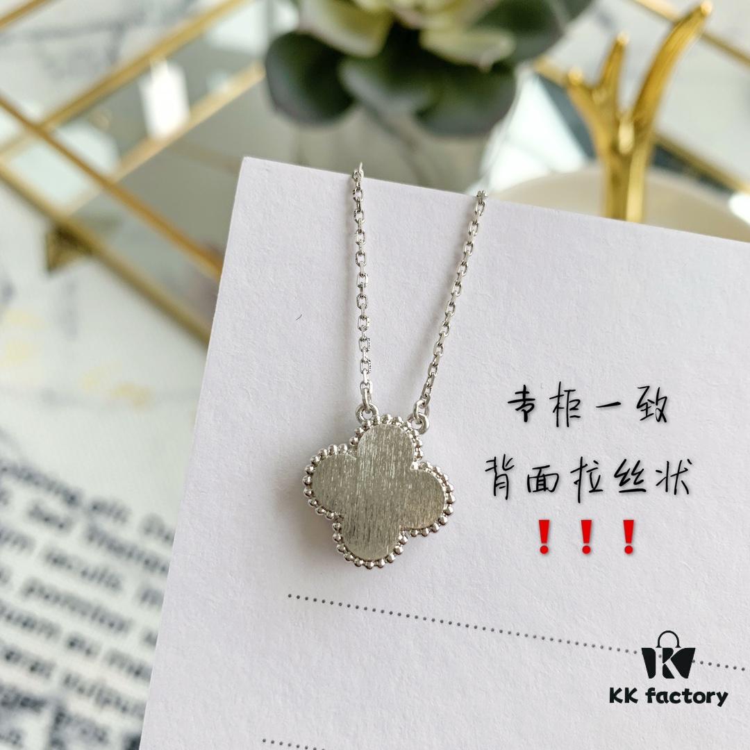 Christmas Gift 🎄 Van Cleef & Arpels Alhambra Clover Necklace with Natural Black Onyx, Red Jasper, White Mother-of-Pearl, and Malachite in 925 Sterling Silver (Imported from Germany), Available in Rose Gold, Yellow Gold, and White Gold Plating