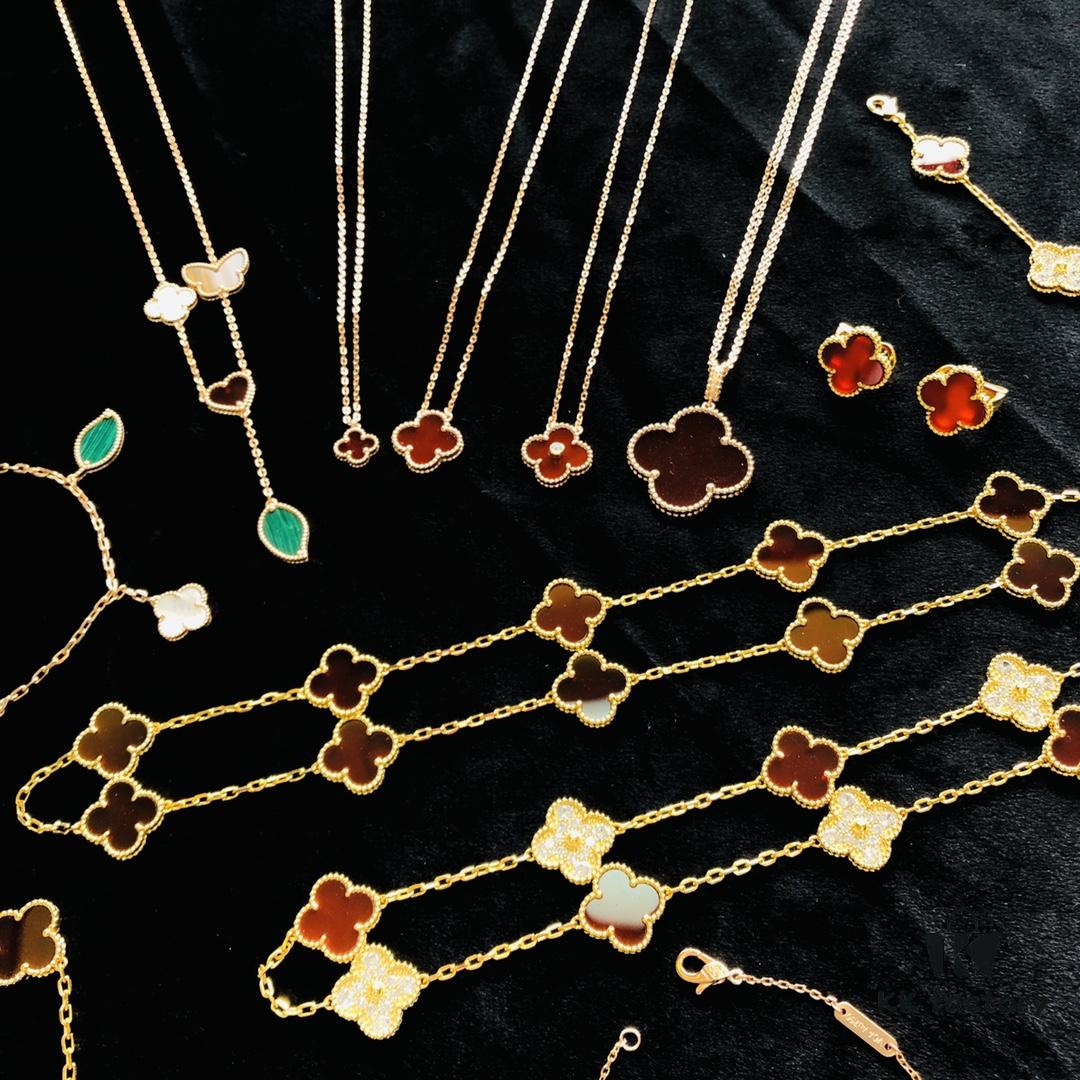 Van Cleef & Arpels New Year Edition