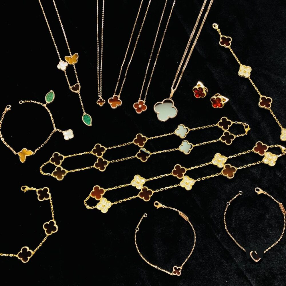 Van Cleef & Arpels New Year Edition