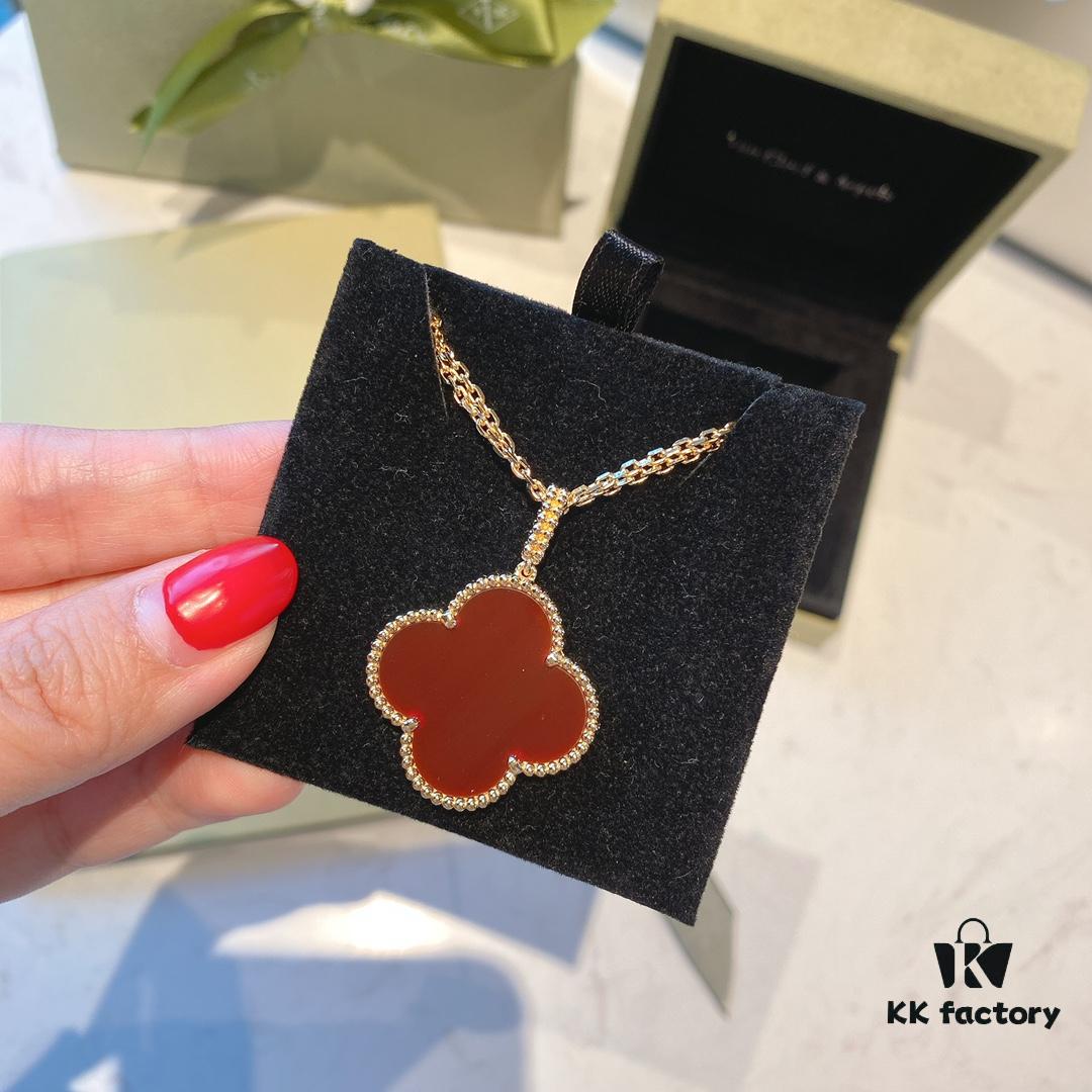 Large Clover, Rosy Complexion