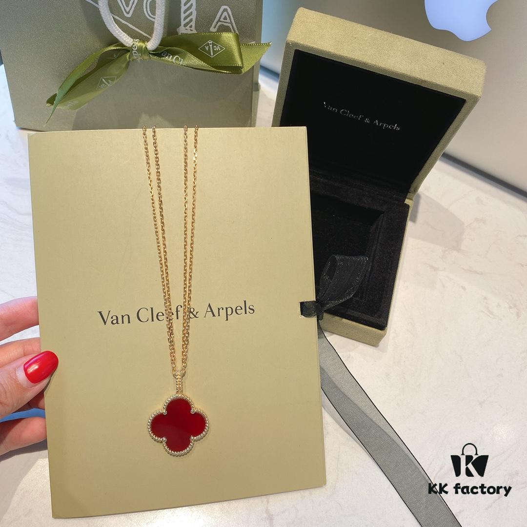 Large Clover, Rosy Complexion