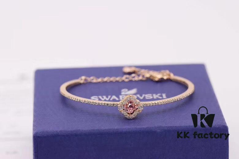 Swarovski Pink Crystal Clover with Dancing Heart Bracelet