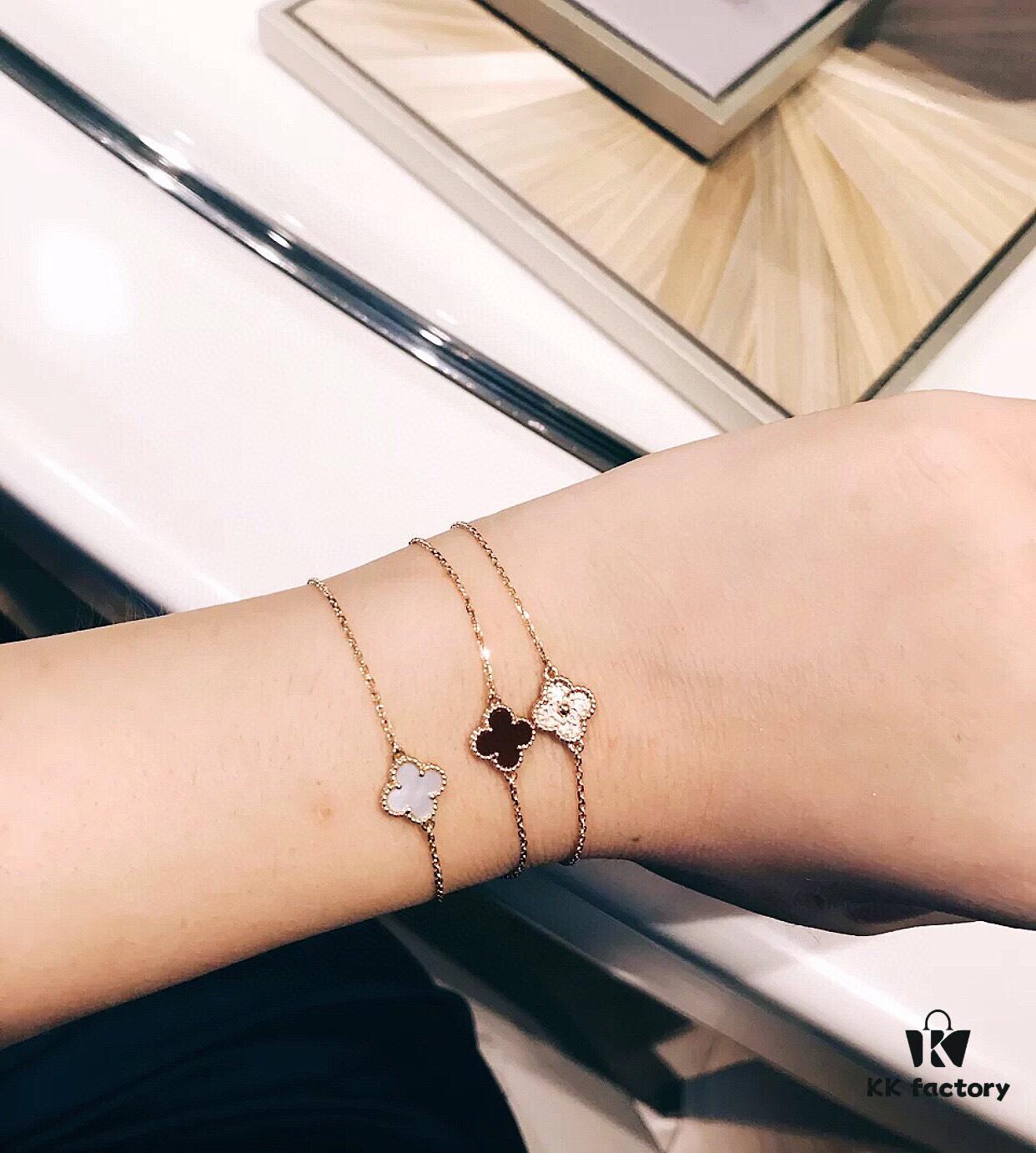 VCA Counter Version Classic Small 9mm Four-Leaf Clover Sterling Silver 925 Bracelet