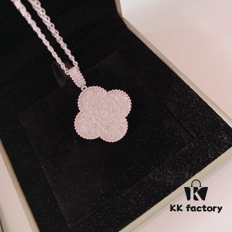 VCA Clover Necklace, Top-Quality Craftsmanship in Pure Silver Version, Outshines All Market Alternatives