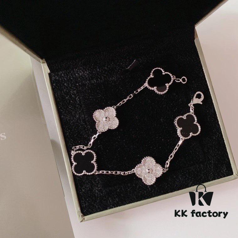 VCA Four-Leaf Clover Five-Petal/Six-Petal Bracelet