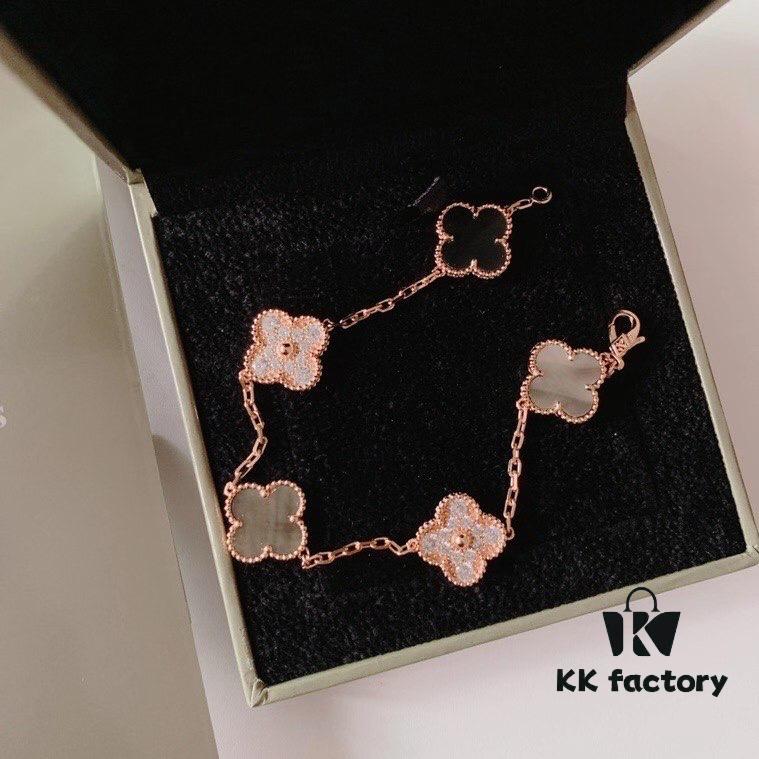 VCA Four-Leaf Clover Five-Petal/Six-Petal Bracelet