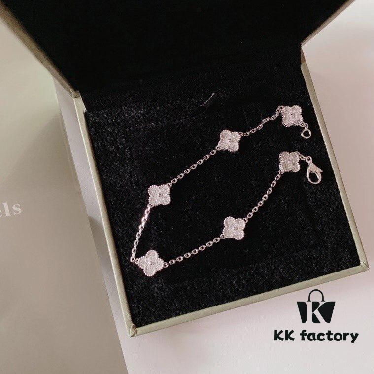 VCA Four-Leaf Clover Five-Petal/Six-Petal Bracelet