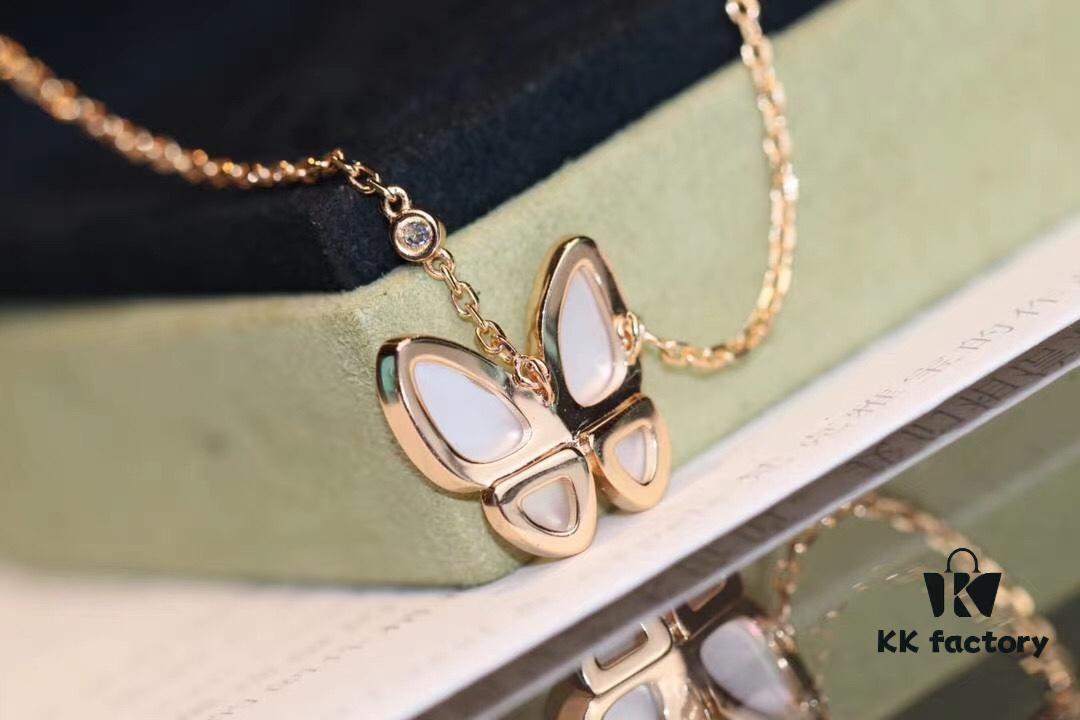 Van Cleef & Arpels Two Butterfly Pendant Necklace, ZP High-End Replication, Top-Tier Jewelry Craftsmanship
