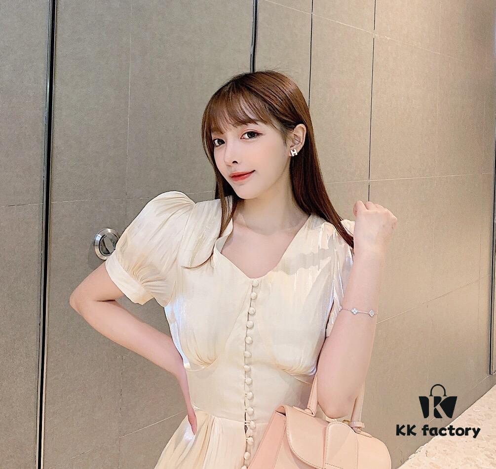 Mini Four-Leaf Clover Full Diamond Series, So Delicate with a Fresh and Innocent Girl-like Charm