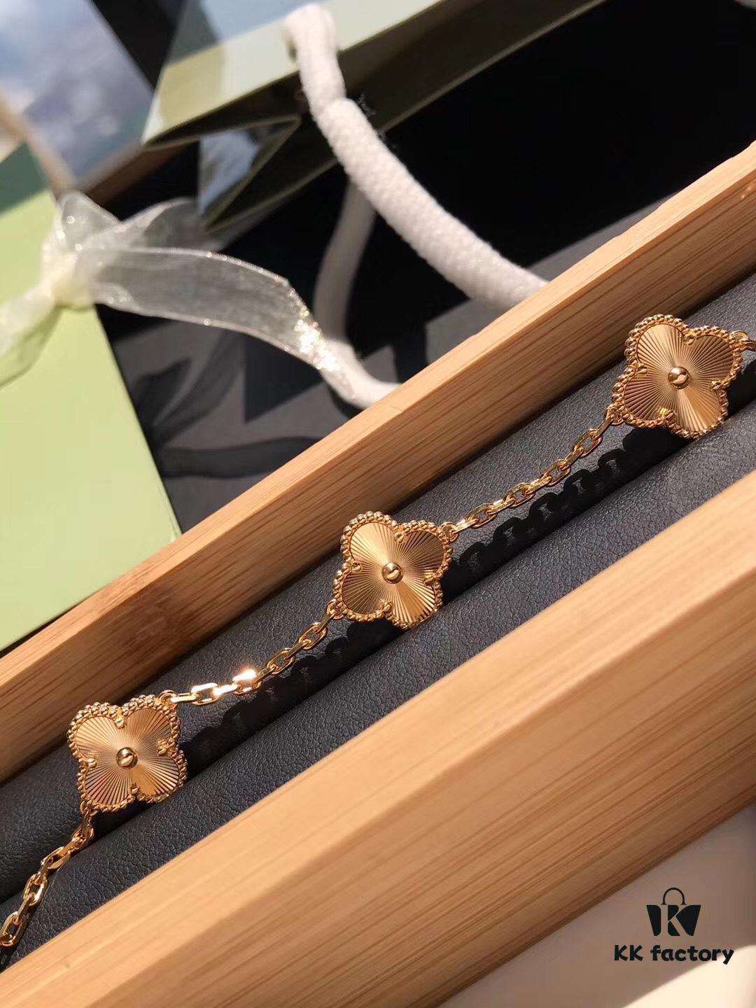 Van Cleef & Arpels Vintage Alhambra Limited Edition Five-Flower Bracelet, S925 Silver with Thick 18K Gold Plating