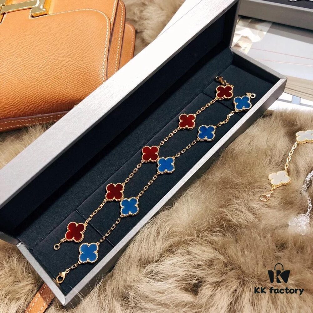 Blue Five-Petal Clover