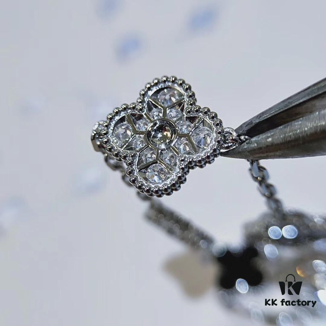 VCA Clover, Black Onyx with Diamond Accents, Ready to Ship