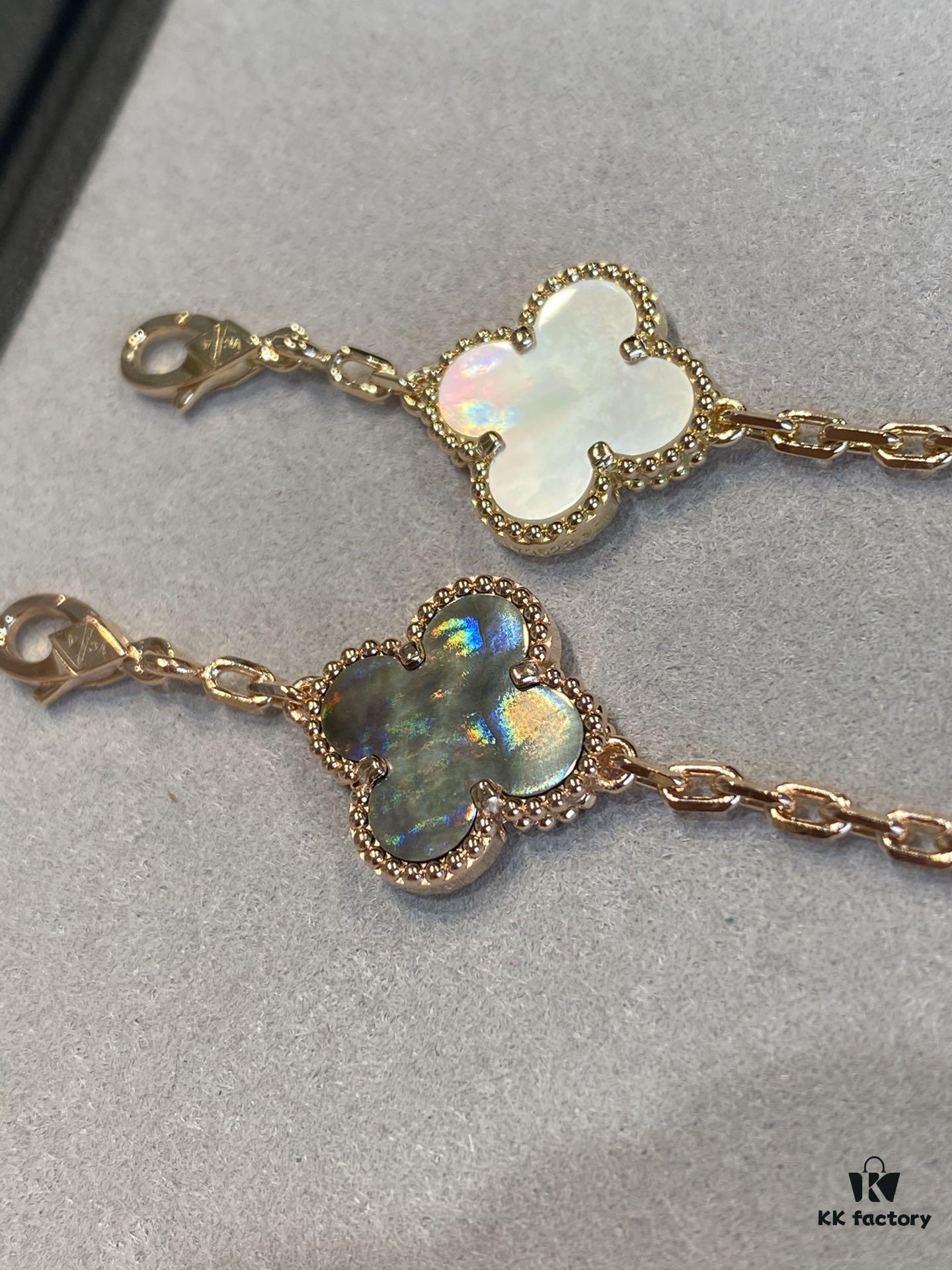 VCA's Five-Petal Natural Gray Shell