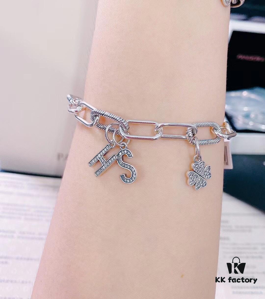 Interwoven Bracelet with Clover and Personalized Initial Letter