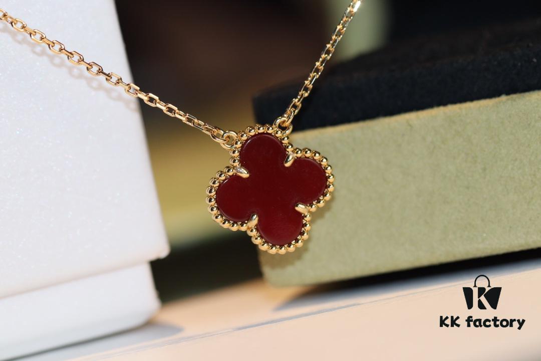 Don't Speak, Shh... 🤫 Look at Our VCA Necklace