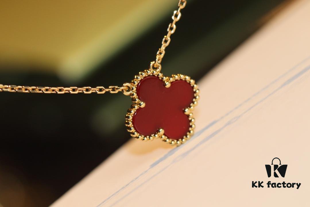 Don't Speak, Shh... 🤫 Look at Our VCA Necklace