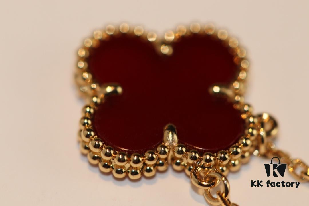 Don't Speak, Shh... 🤫 Look at Our VCA Necklace