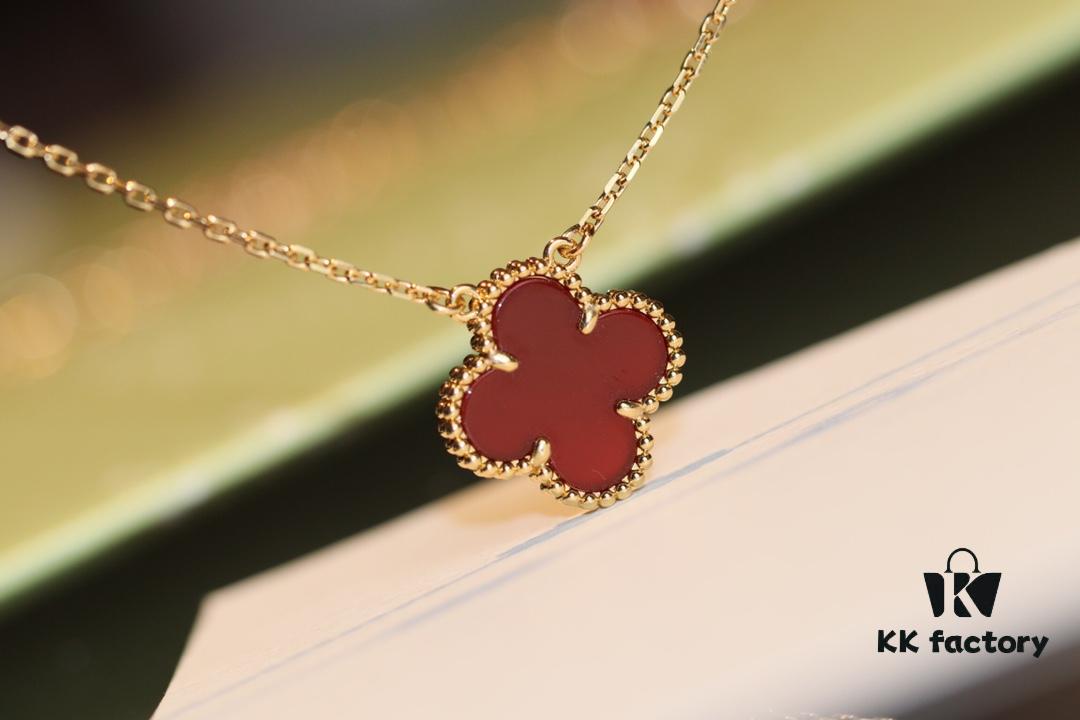 Don't Speak, Shh... 🤫 Look at Our VCA Necklace