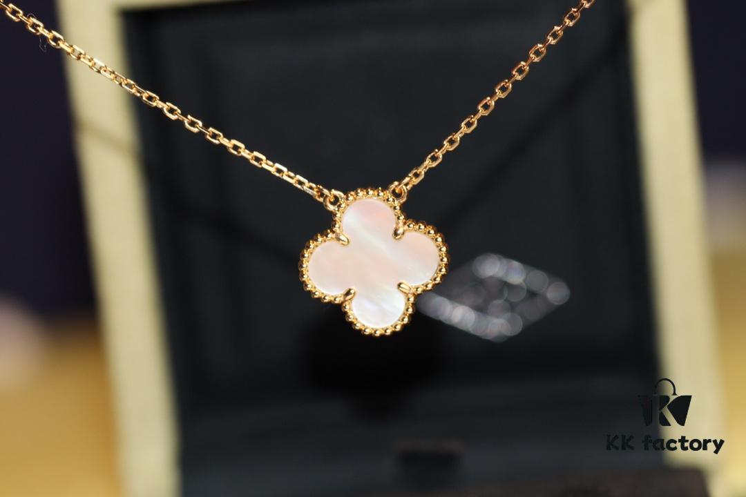 Don't Speak, Shh... 🤫 Observe Our VCA Necklace Crafted with Deep-Sea White Pearl Oyster Shell