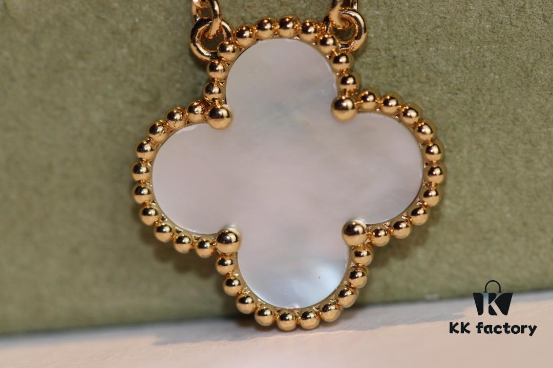 Don't Speak, Shh... 🤫 Observe Our VCA Necklace Crafted with Deep-Sea White Pearl Oyster Shell