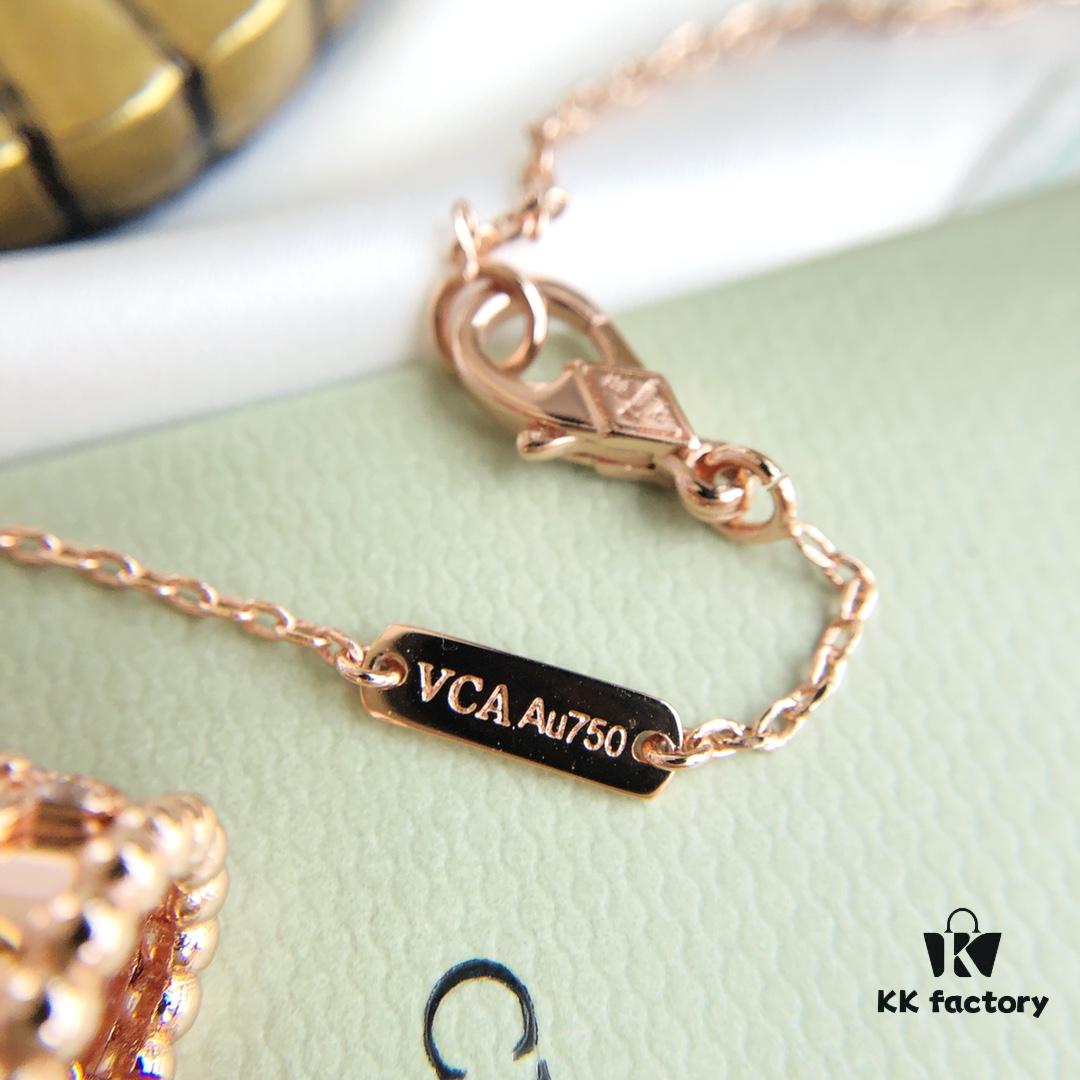 Van Cleef & Arpels Alhambra Clover Necklace Silver Version, Original Custom-Made! Material: 925 Sterling Silver with Vacuum Electroplated 18K Gold Chain