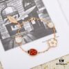 Top-tier VCA-style Ladybug Bracelet Z+, Genuine Jewelry-Grade ZP, Customizable in Real Gold and Diamonds, Only Authentic ZP Real Gold Version, Superior to All Other Gold Products on Market! Lucky Spring Collection Features Ladybugs and Floral Motifs, Celebrating Van Cleef & Arpels' Beloved Theme of Spring Rebirth