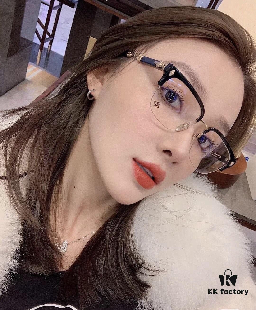 Bestseller 🔥 VCA Marquise Cut Butterfly Necklace 🦋 Popular Celebrity Style ❤️