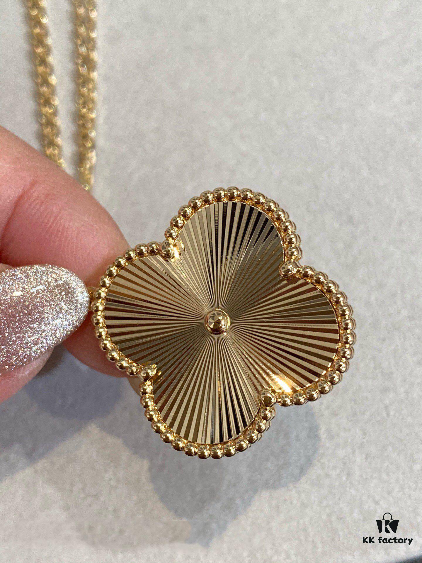 VCA New Double-Sided Guilloche Engraved Clover Long Necklace in Gold