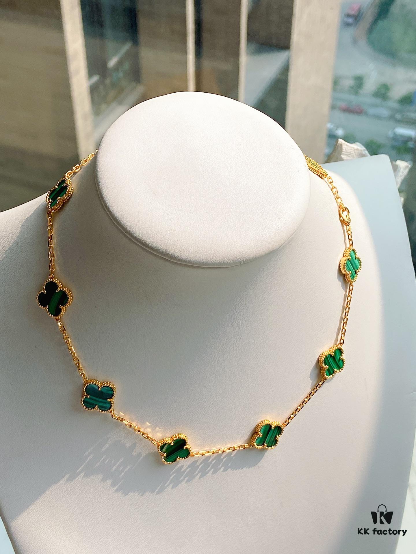 VCA Alhumbra Vintage Ten-Flower Yellow Gold Malachite Necklace