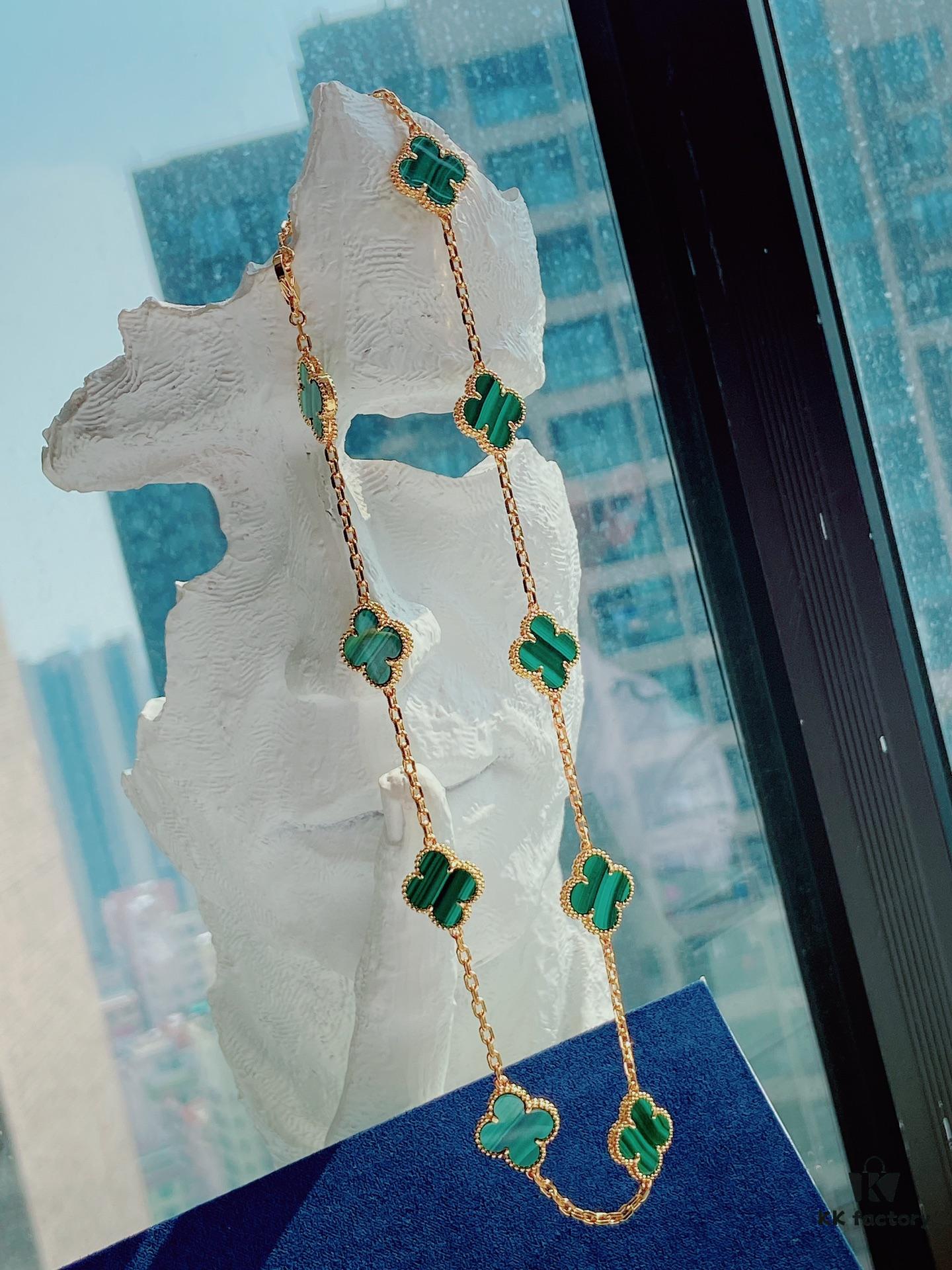 VCA Alhumbra Vintage Ten-Flower Yellow Gold Malachite Necklace