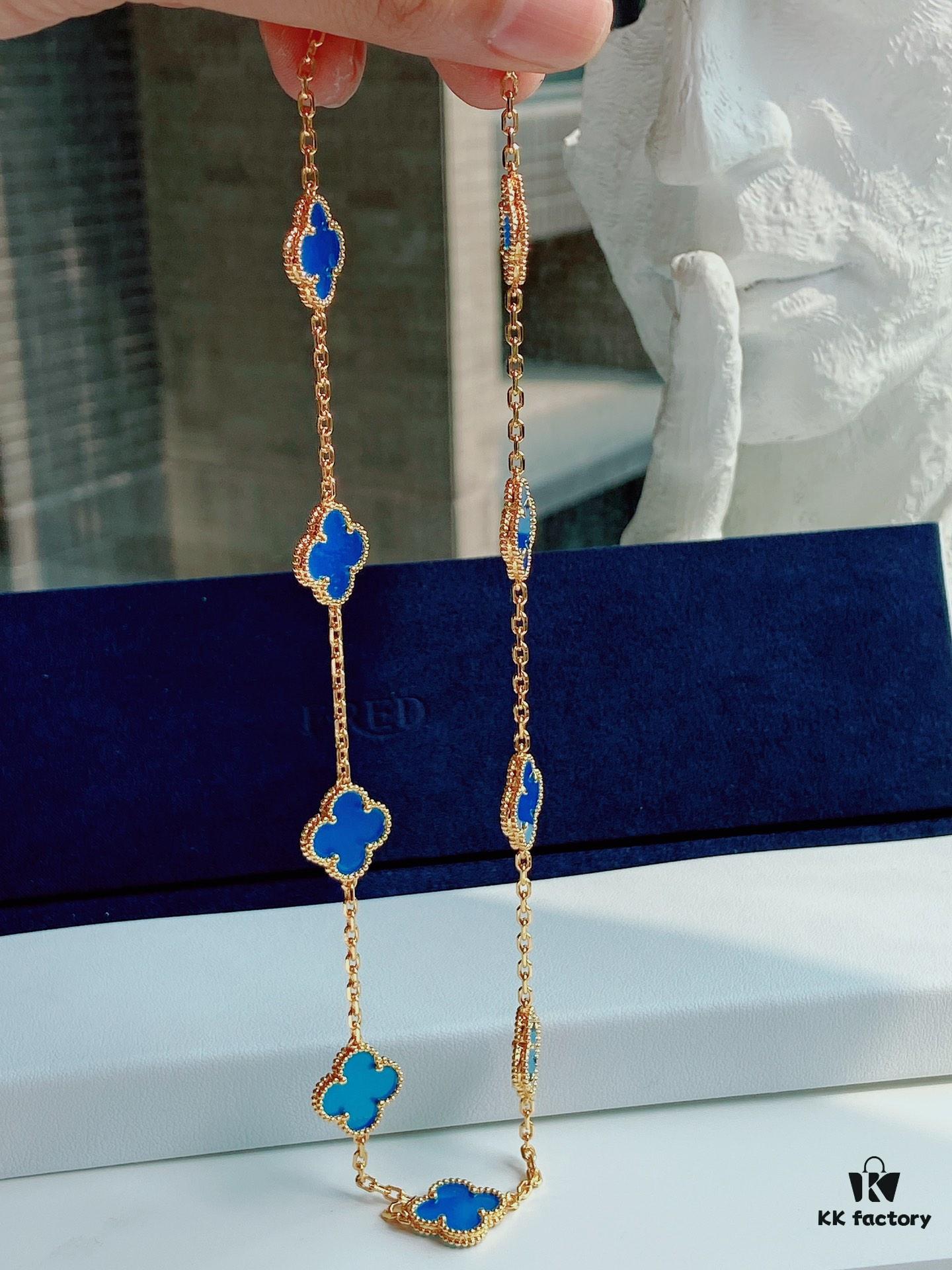 VCA Alhumbert Vintage Ten-Flower Yellow Gold Blue Chalcedony Necklace