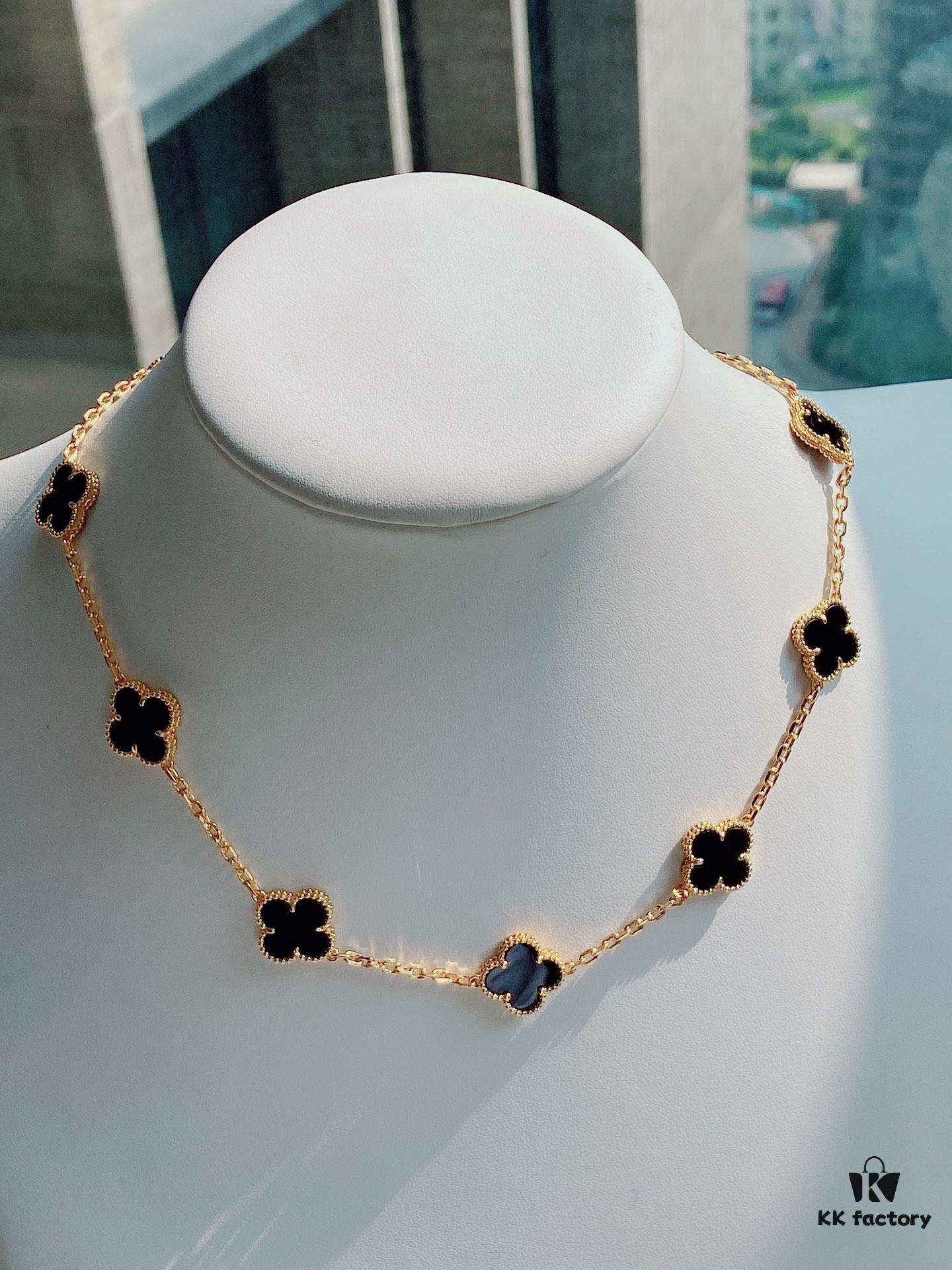 VCA Alhumbert Vintage Ten-Flower Yellow Gold Black Onyx Necklace