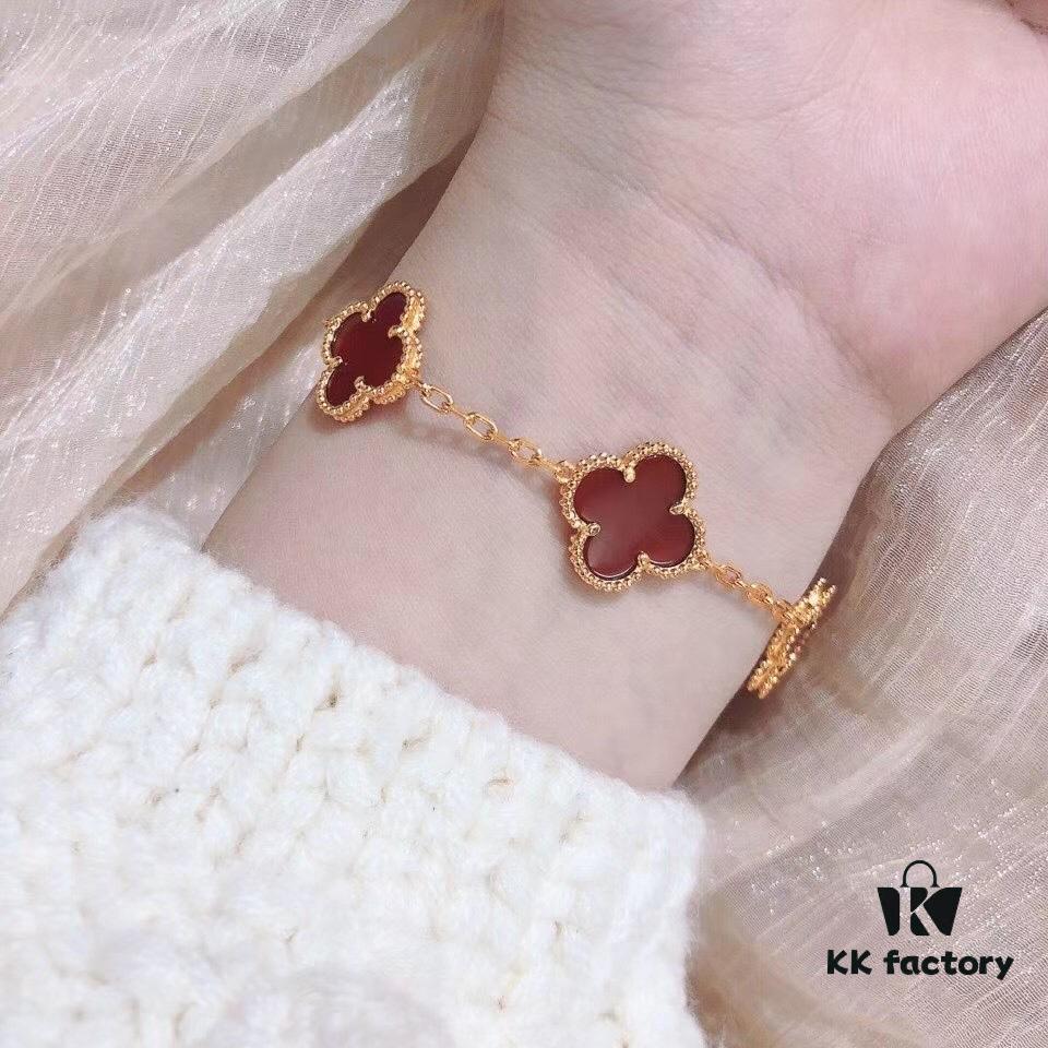 VCA Wearing Image, Classic Alhambra Five-Petal Bracelet