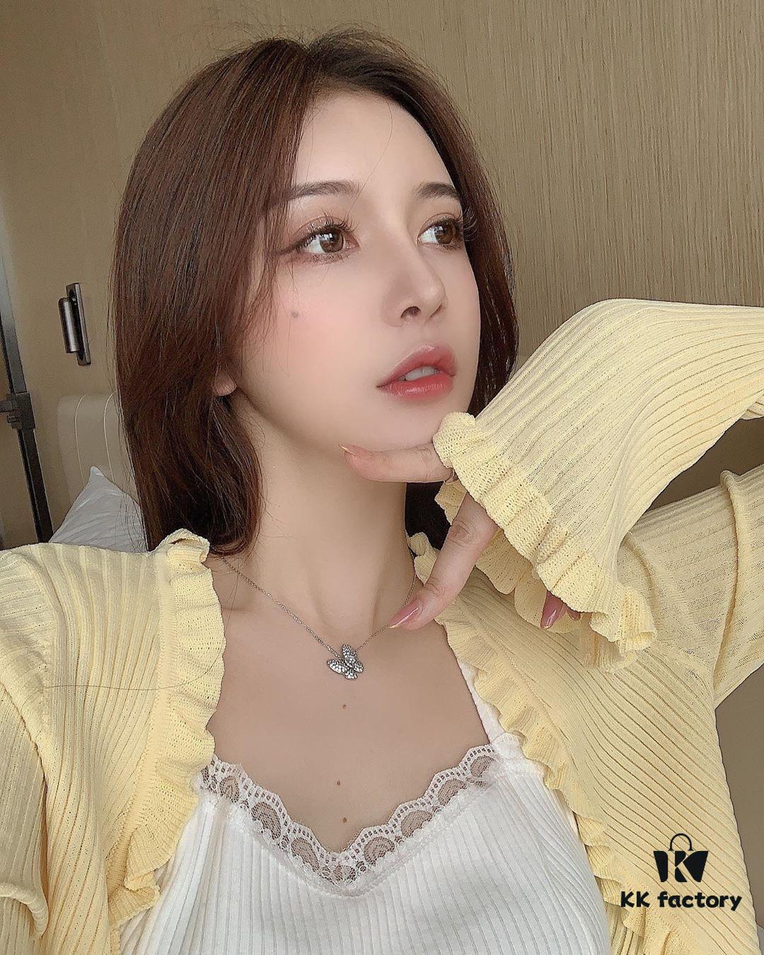 VCA Classic Full Diamond Butterfly Necklace, Luxurious and Elegant Design, Universally Flattering, Must-Have for VCA Enthusiasts