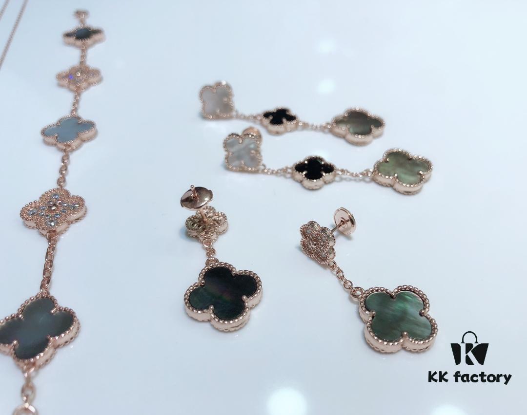 Clover Gray Mother-of-Pearl Set