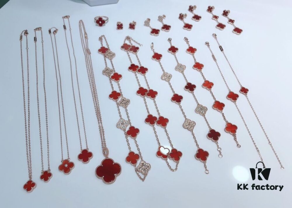 Clover Red Agate Set with Bracelet, Necklace, Sweater Chain, Stud Earrings, and Earrings